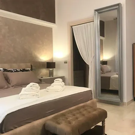 Via Roma 12 게스트하우스 4*