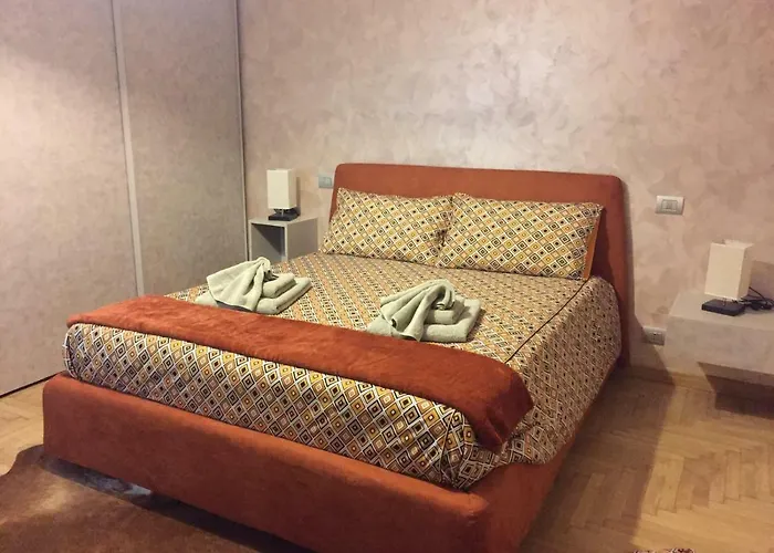 Via Roma 12 Guest house 4*