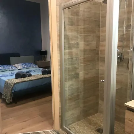 Via Roma 12 Πανσιόν 4*