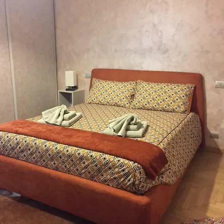 Via Roma 12 Πανσιόν 4*