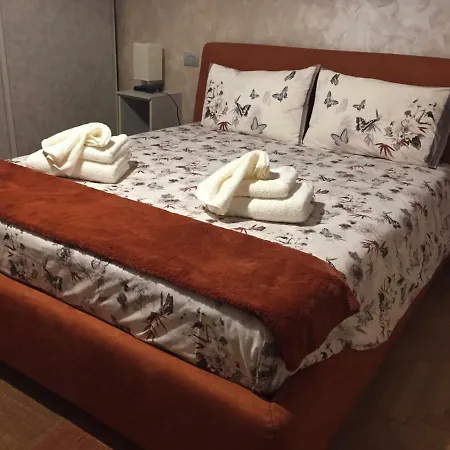 Via Roma 12 ゲストハウス