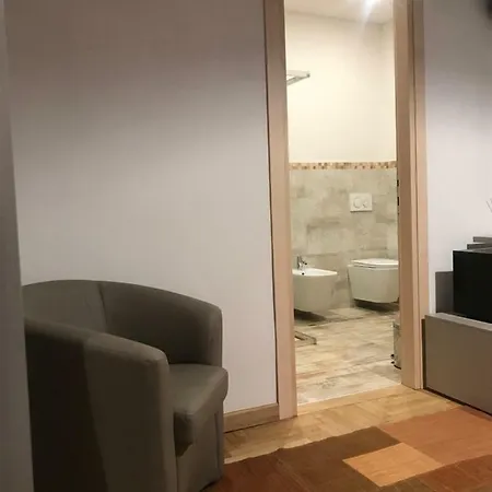 Via Roma 12 Гостевой дом Верона
